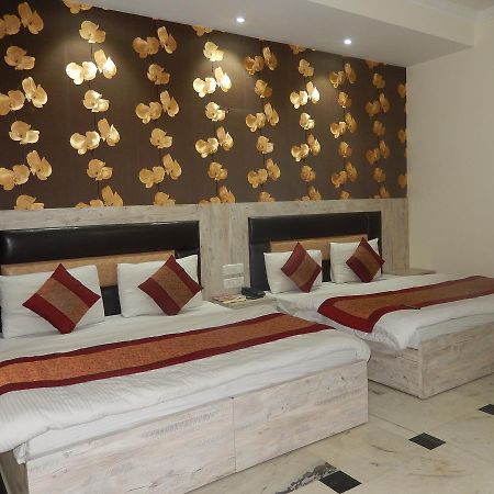 A New Delhi Hotel Orchid Garden Buitenkant foto