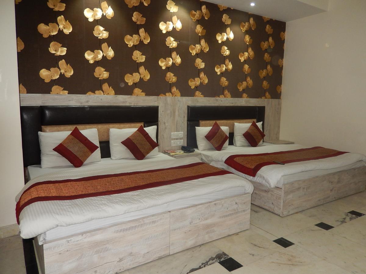 A New Delhi Hotel Orchid Garden Buitenkant foto